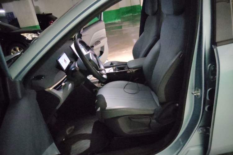 Used ARCFOX T1 2025 Model 320 PRO Left Front Seat