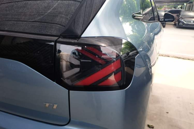 Used ARCFOX T1 2025 Model 425 PRO Right Rear Taillight