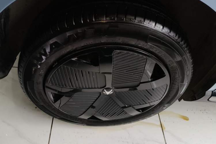 Used ARCFOX T1 2025 Model 425 PRO Right Rear Wheel Hub