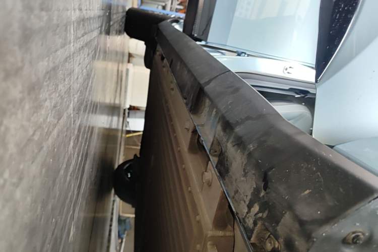 Used ARCFOX T1 2025 Model 425 PLUS Right Side Sill