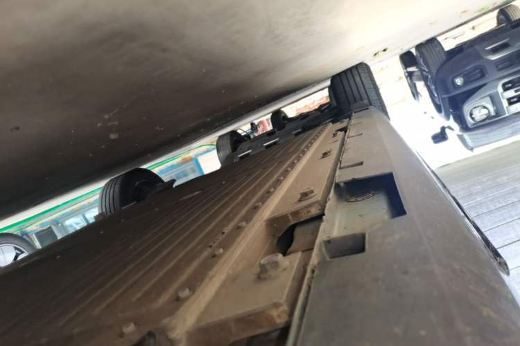 Used ARCFOX T1 2025 Model 425 PRO Right Side Sill