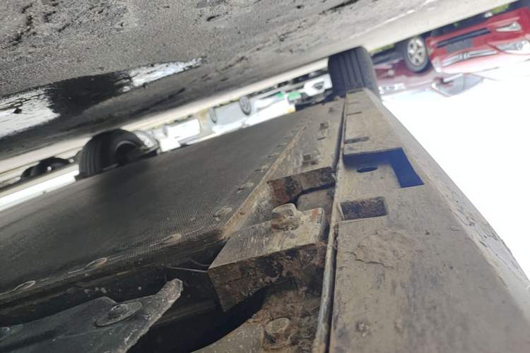 Used ARCFOX T1 2025 Model 425 PRO Right Side Sill