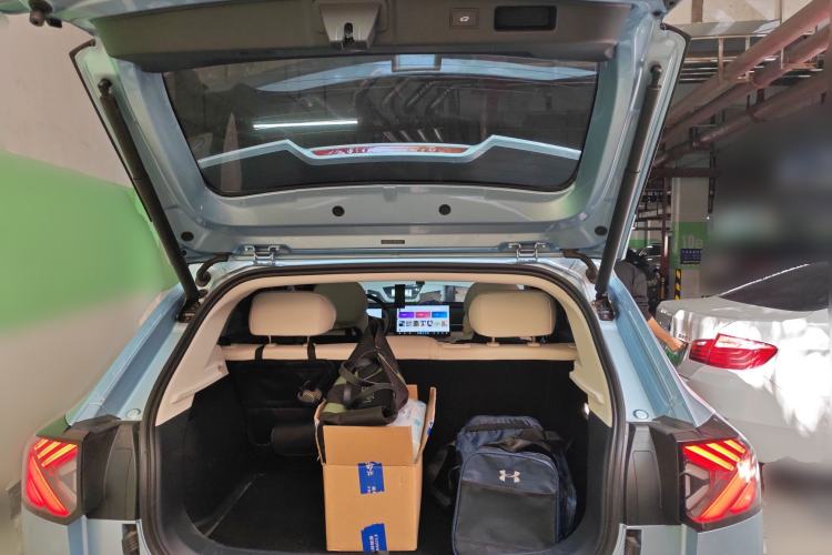 Used ARCFOX T1 2025 Model 425 PLUS Trunk