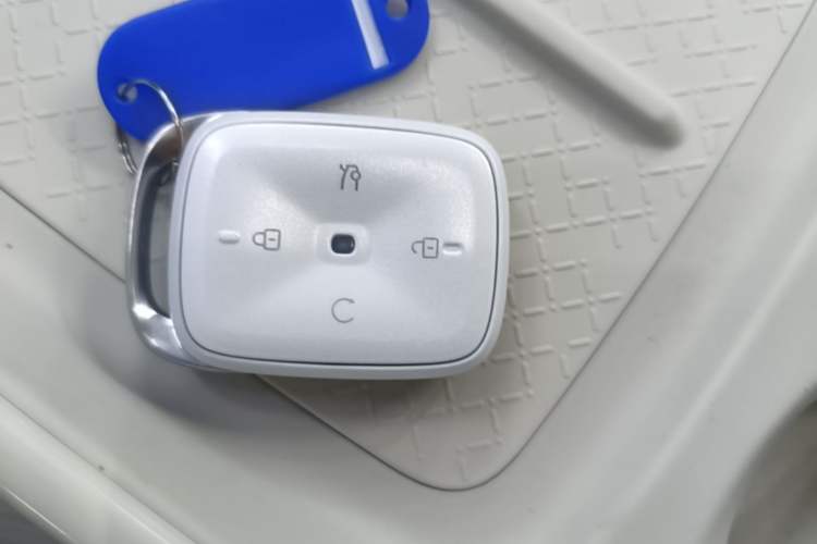 Used ARCFOX T1 2025 Model 425 PRO Vehicle Key