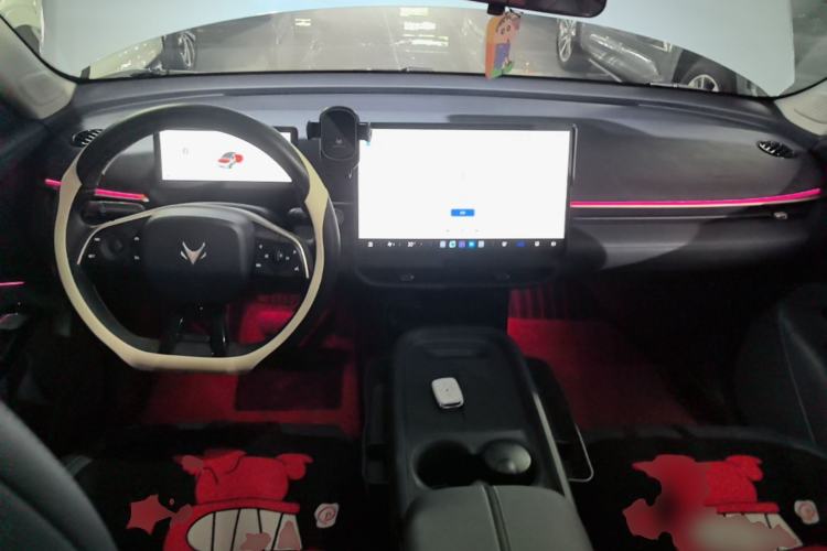 Used ARCFOX T1 2025 Model 425 PRO Center Console