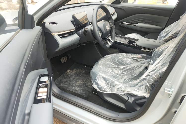 Used ARCFOX T1 2025 Model 320 PRO Driver Seat