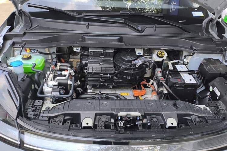 Used ARCFOX T1 2025 Model 425 PRO Engine Bay