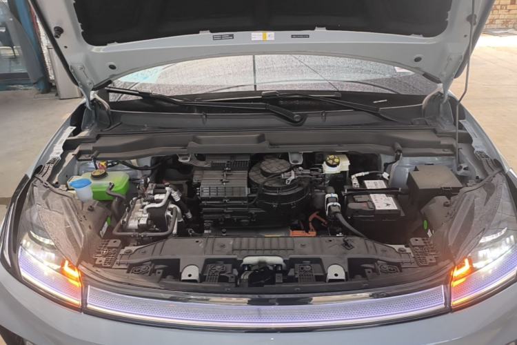 Used ARCFOX T1 2025 Model 425 MAX Engine Bay