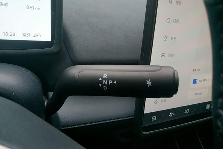 Used ARCFOX T1 2025 Model 425 MAX Gear Lever