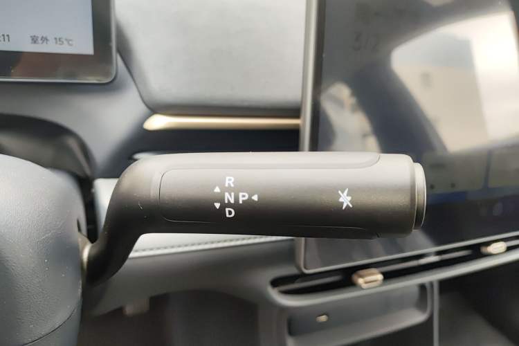 Used ARCFOX T1 2025 Model 320 PRO Gear Lever