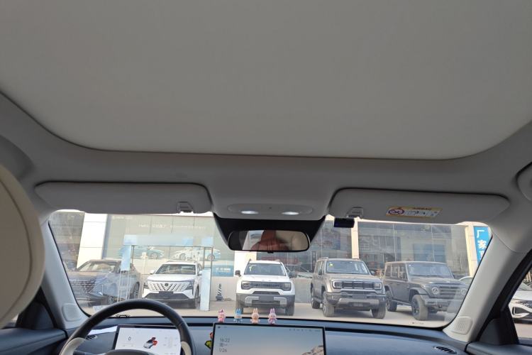 Used ARCFOX T1 2025 Model 425 MAX Headliner
