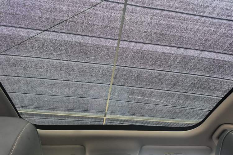 Used ARCFOX T1 2025 Model 425 MAX Headliner