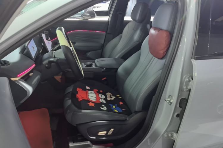 Used ARCFOX T1 2025 Model 425 PRO Left Front Seat