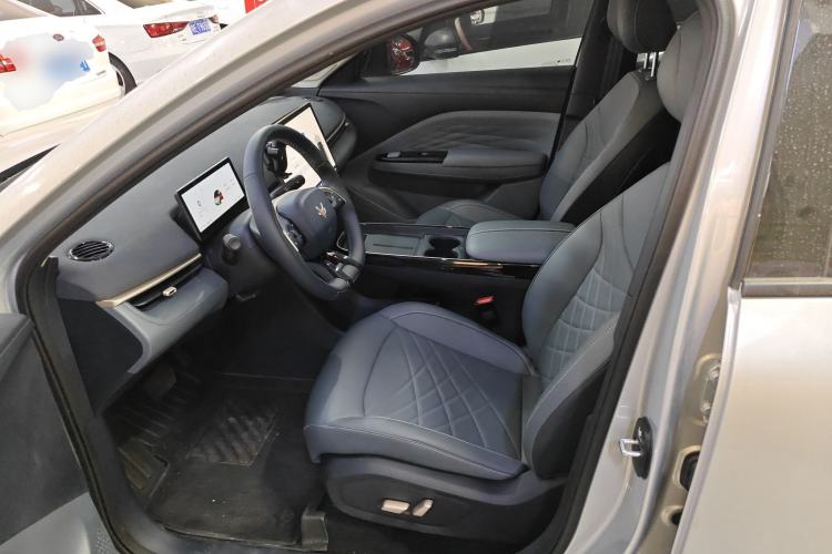 Used ARCFOX T1 2025 Model 425 PLUS Left Front Seat
