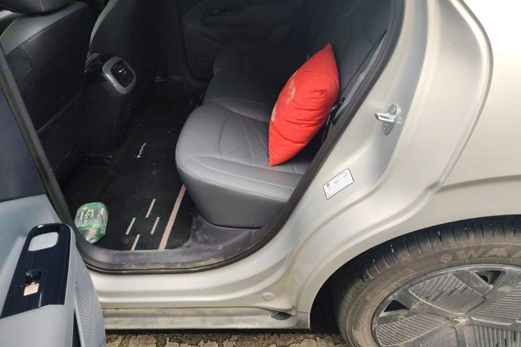 Used ARCFOX T1 2025 Model 425 PRO Left Rear Seat