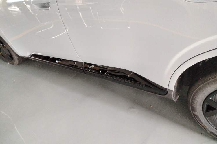 Used ARCFOX T1 2025 Model 425 PRO Left Side Sill