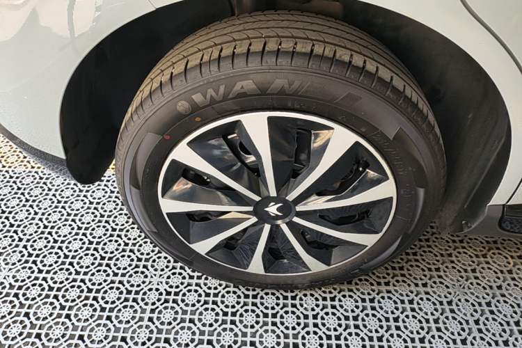 Used ARCFOX T1 2025 Model 320 PRO Right Rear Wheel Hub