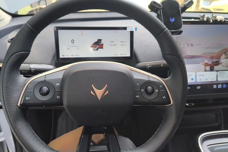 Used ARCFOX T1 2025 Model 425 PRO Steering Wheel