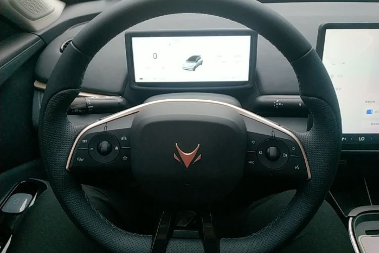 Used ARCFOX T1 2025 Model 425 MAX Steering Wheel