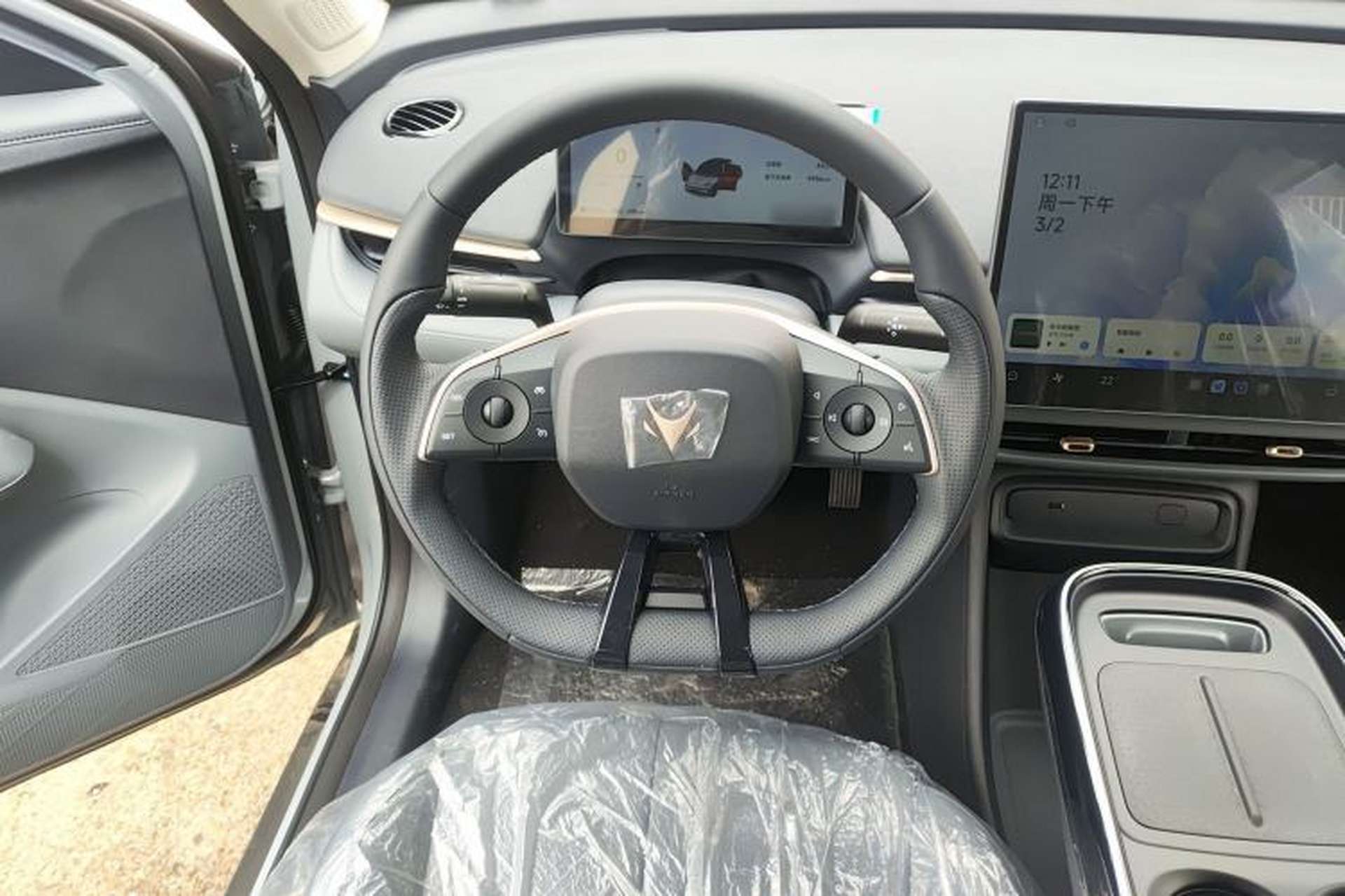 Used ARCFOX T1 2025 Model 320 PRO Steering Wheel
