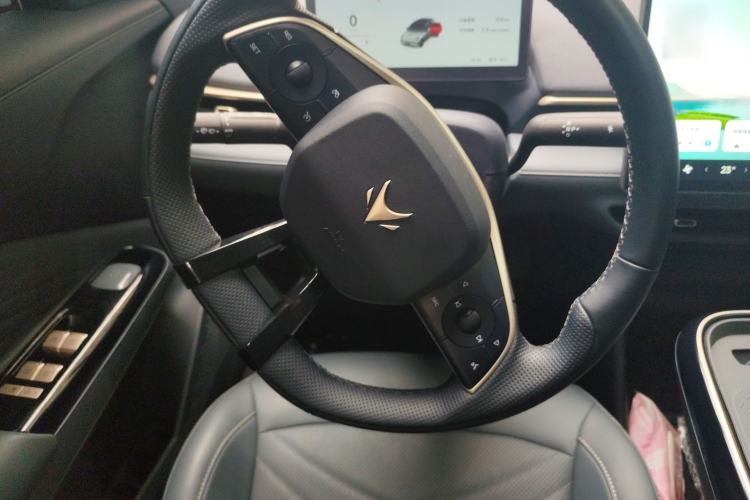 Used ARCFOX T1 2025 Model 425 PRO Steering Wheel