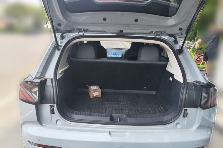 Used ARCFOX T1 2025 Model 425 PRO Trunk