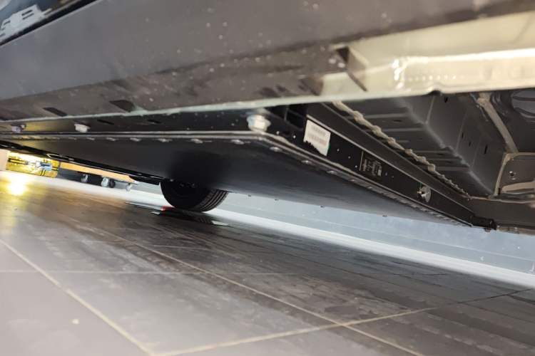 Used ARCFOX T1 2025 Model 425 PRO Chassis Rear Left