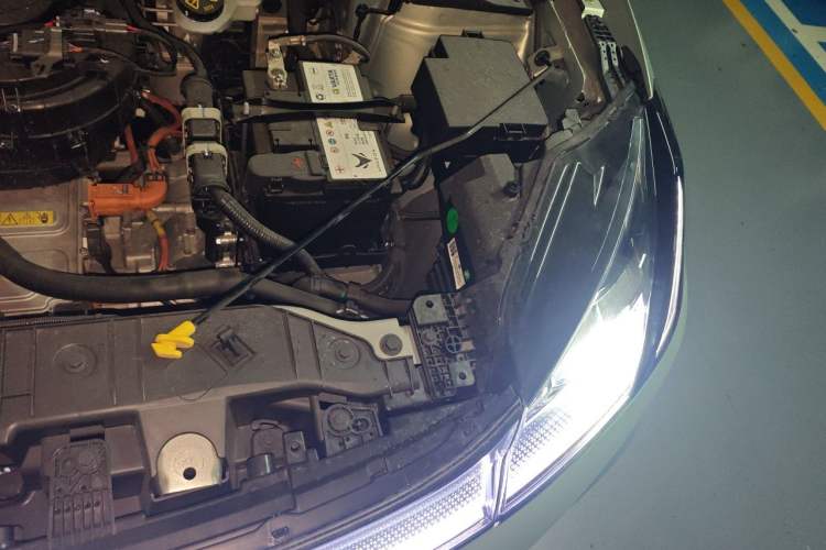 Used ARCFOX T1 2025 Model 425 PLUS Engine Bay Left