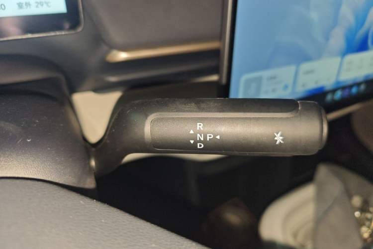 Used ARCFOX T1 2025 Model 425 PLUS Gear Lever