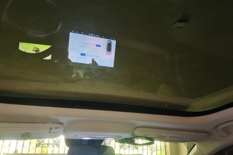 Used ARCFOX T1 2025 Model 425 PLUS Headliner