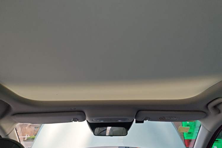 Used ARCFOX T1 2025 Model 425 MAX Headliner