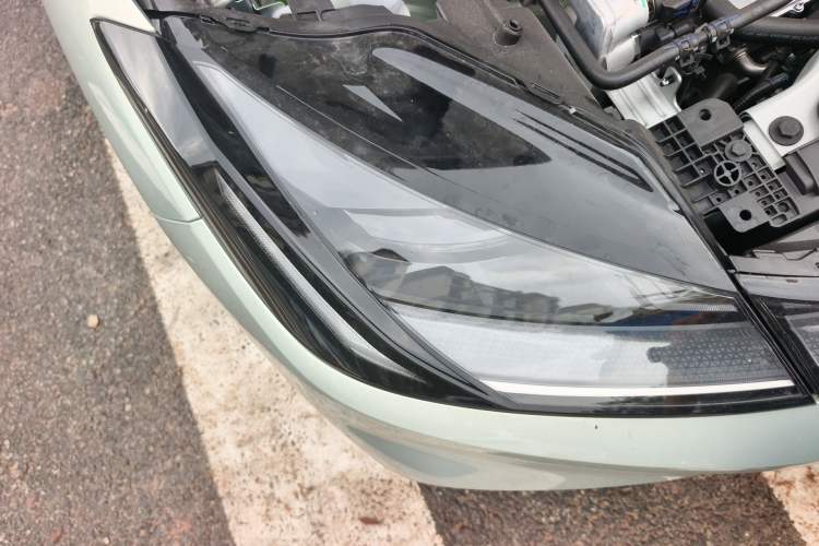 Used ARCFOX T1 2025 Model 425 PRO Right Front Headlight