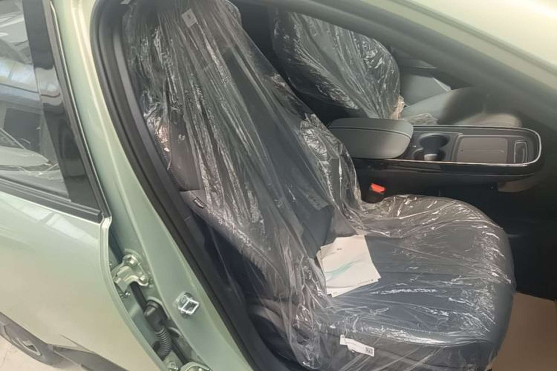 Used ARCFOX T1 2025 Model 320 PRO Right Front Seat