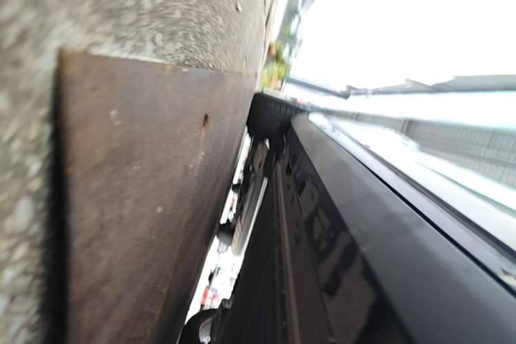 Used ARCFOX T1 2025 Model 425 PLUS Right Side Sill
