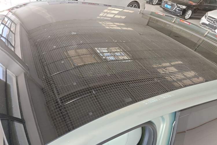 Used ARCFOX T1 2025 Model 425 PLUS Roof