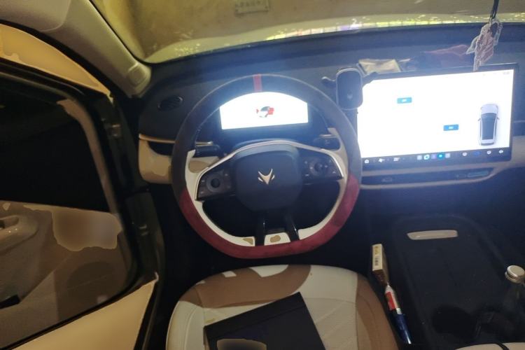 Used ARCFOX T1 2025 Model 425 PLUS Steering Wheel