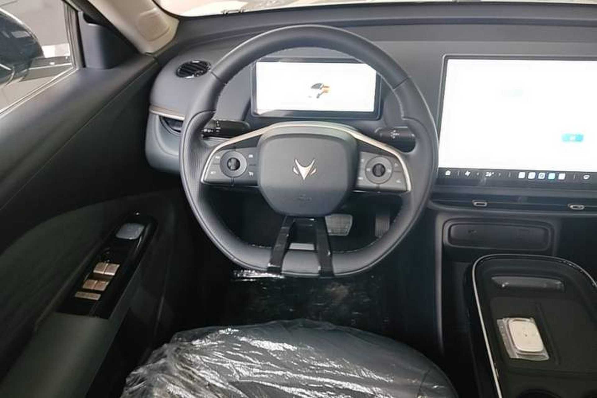 Used ARCFOX T1 2025 Model 425 PLUS Steering Wheel