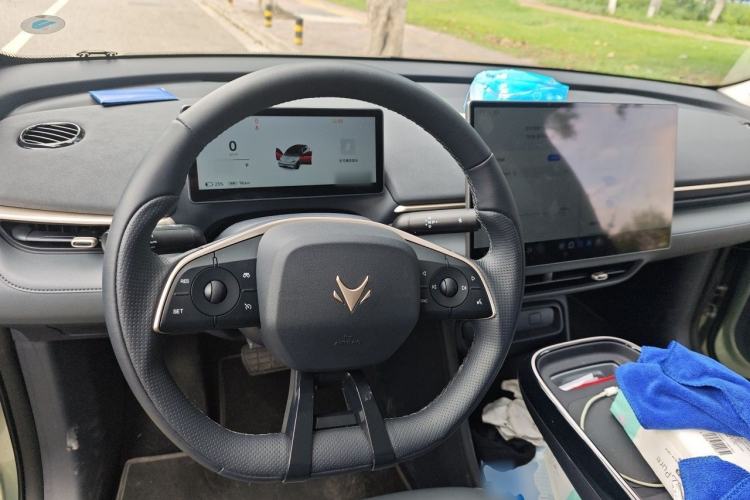 Used ARCFOX T1 2025 Model 425 PLUS Steering Wheel