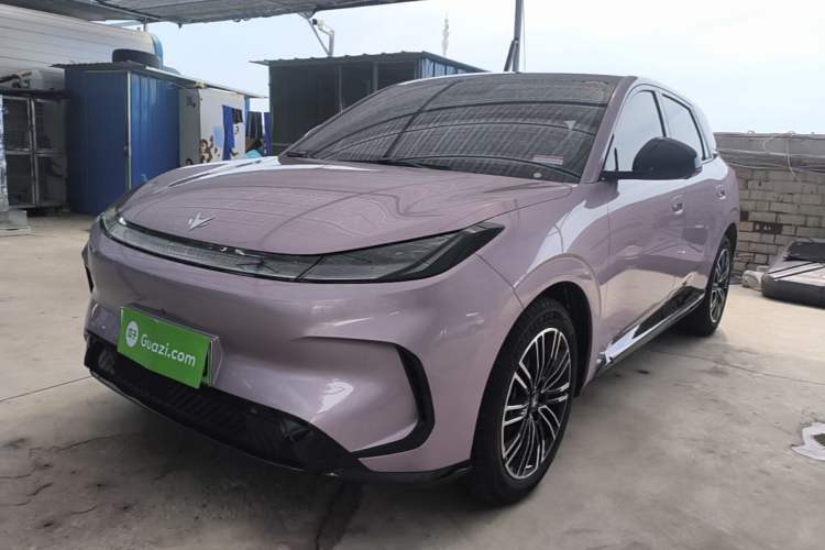 Used ARCFOX T1 2025 Model 425 PLUS Guazi used car, China used car export, Used car for sale, Used  cars, Cheapest cars for sale