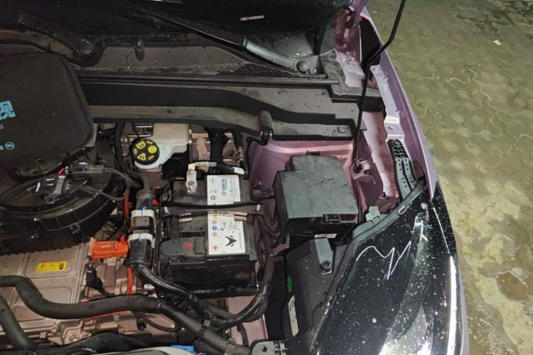 Used ARCFOX T1 2025 Model 425 PRO Engine Bay Left