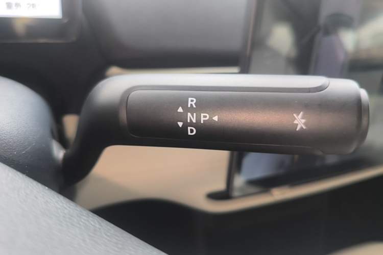 Used ARCFOX T1 2025 Model 320 PLUS Gear Lever