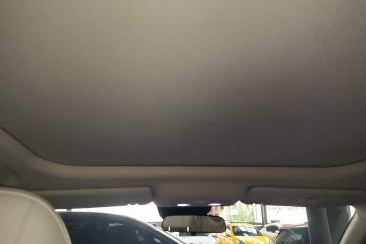 Used ARCFOX T1 2025 Model 425 PLUS Headliner