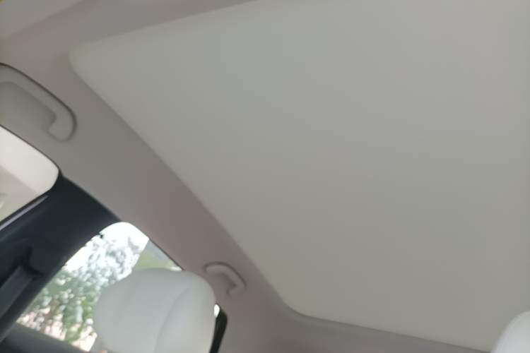 Used ARCFOX T1 2025 Model 425 MAX Headliner