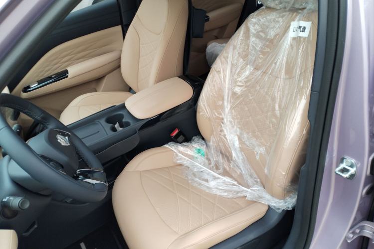 Used ARCFOX T1 2025 Model 425 PRO Left Front Seat