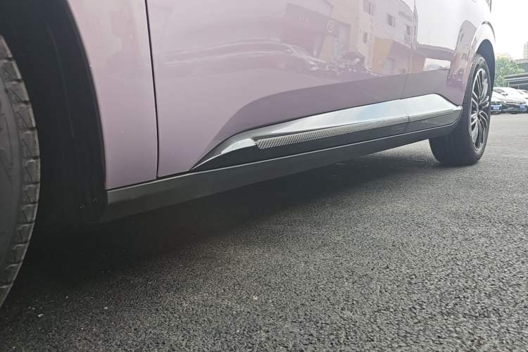 Used ARCFOX T1 2025 Model 425 PLUS Left Side Sill