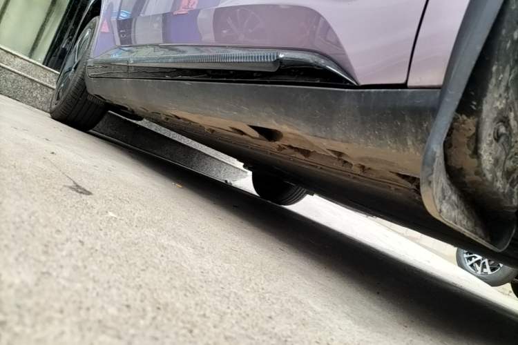 Used ARCFOX T1 2025 Model 425 PRO Right Side Sill