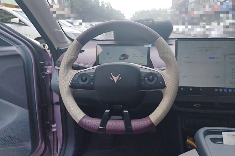 Used ARCFOX T1 2025 Model 425 PLUS Steering Wheel
