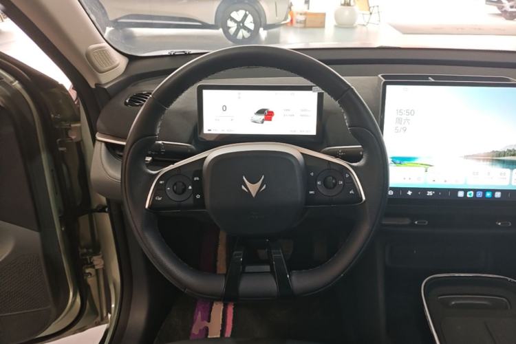 Used ARCFOX T1 2025 Model 425 MAX Steering Wheel