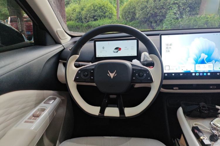 Used ARCFOX T1 2025 Model 425 PRO Steering Wheel
