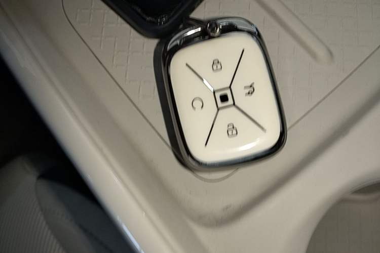 Used ARCFOX T1 2025 Model 425 PRO Vehicle Key